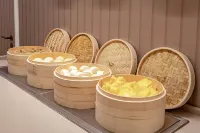 HanTing Hotel (Nyingchi Maoniu Square) - 3 Sao