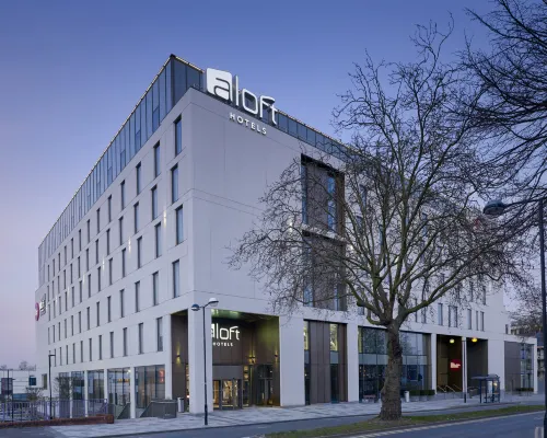 Aloft Birmingham Eastside Отели рядом с достопримечательностью «Конференц-центр "Миллениум-Пойнт"»