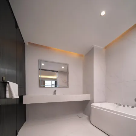11/5000 Jing Bo Hotel (Bole Station Branch)