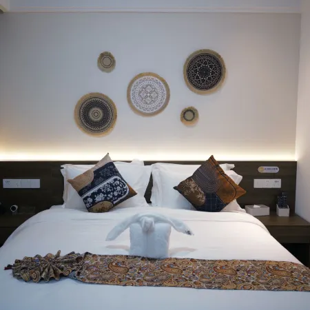 Wuyong Residence Nakeli Wenquan Vacation Apartment