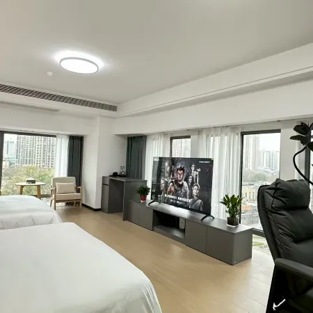 Ankang Wanda Plaza Mr. Zhai Homestay