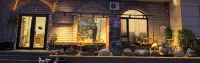 Hotel Lucy