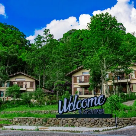 Crosswaters Ecolodge & Spa
