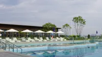Le Méridien Yichang Sanxia - Rooftop Pools