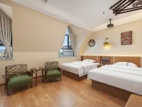Yijing Xiaolu Homestay (Bagua City Center Taiji Altar) فنادق في ته كه سى