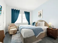 Global Luxury Suites at the Apex Miami Hotels near 1111