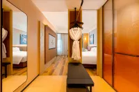 MEHOOD LESTIE Hotel (Shanghai Jing'an Daron City) Hotels in Train Station Area