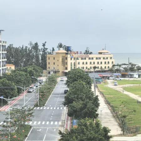 Haibian Village Apartment (Pearl Bay)