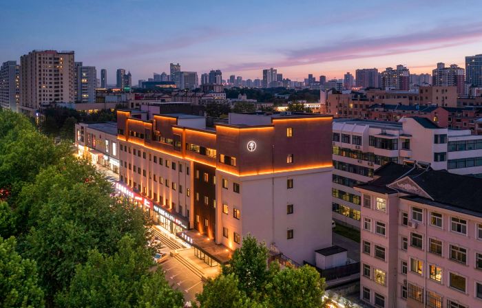 JIホテル（淄博銀座ショッピング広場人民西路）