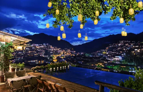 Butterfly Hotel · Huaweimian - 5-Star