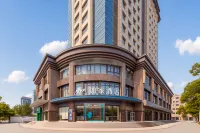 Homeinn · neo Hotel (Shanghai Wujiaochang Subway Station) - Parkplatz
