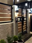 Chic & Cozy 1 Queen Bedroom and Equipped with Essentials - 民宿
