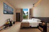 Yunmanposhi SUN GOLD · Panoramic Snow Mountain View Homestay (Baisha Ancient Town) - 屋上プール