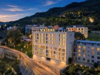 Vienna Hotel (Xiaojin County Meinuo Specialty Commercial Street) - Cho phép mang theo thú cưng