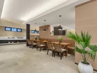 Rui Beiting Apartment Hotel (Wuxia Town, Kaifeng) - piscina