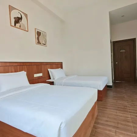 Yuhai Zhiyue Homestay (Hailing Island Dajiao Bay Scenic Area)