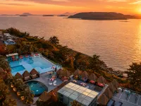 La Terrace Resort Hotels near Turtle Ship