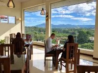 Rivendell Hotel - สระว่ายน้ำบนดาดฟ้า