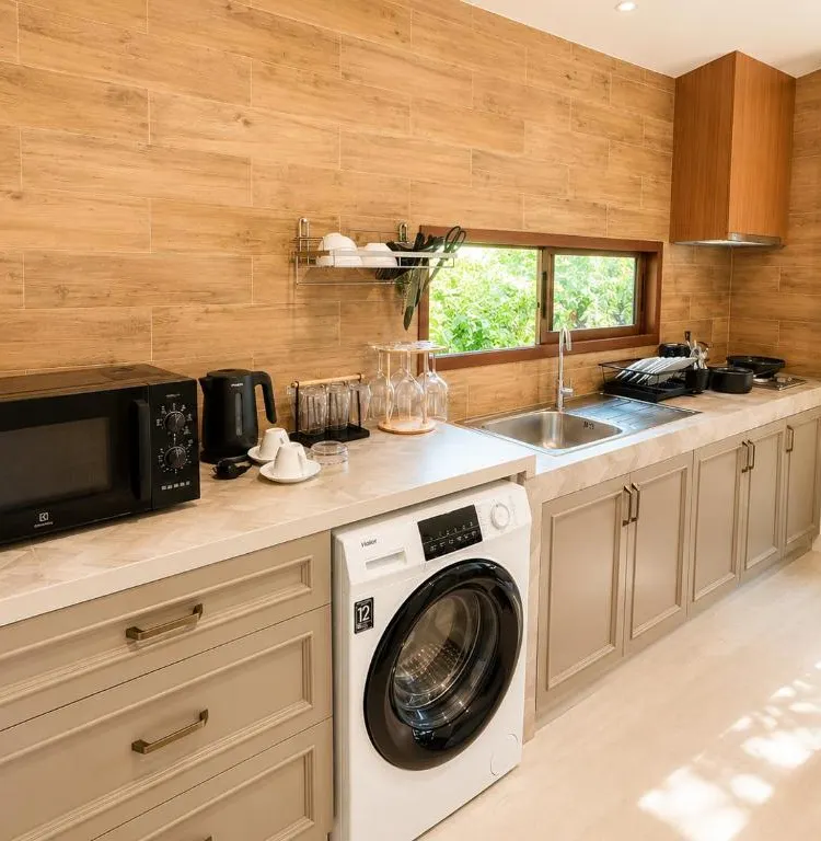 Two-Bedroom Deluxe Villa (Adjoining Room)