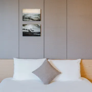 Hotel Bridge Seogwipo Отели рядом с достопримечательностью «Водопад Вонан»