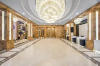 Kerria Hotel (Xinhua Ancient Town, Xinhua County No.1 Middle School Branch) - parcheggio