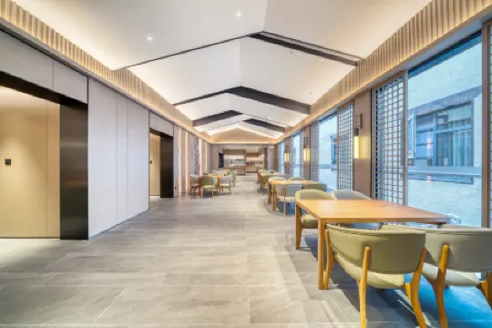 JI Hotel (Jiuzhaigou Scenic Area) Отели в г. Цзючжайгоу