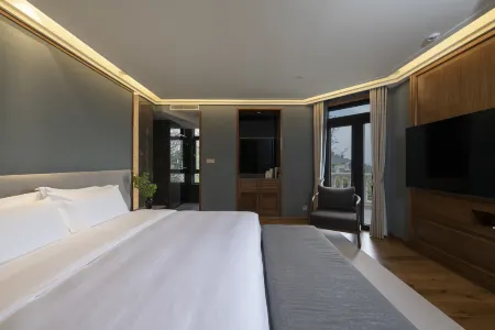 Tengchong Remembrance Inn Отели рядом с достопримечательностью «Beihai Wetland»