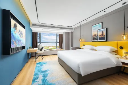 Lan Yee Waves & Grace,Kunming Changshui International Airport