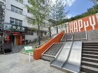 Xinchen Business Hotel Hotels near Yanxiang Cave