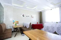 星辰風尚賓館（丹霞口文旅小鎮店） - 2星級