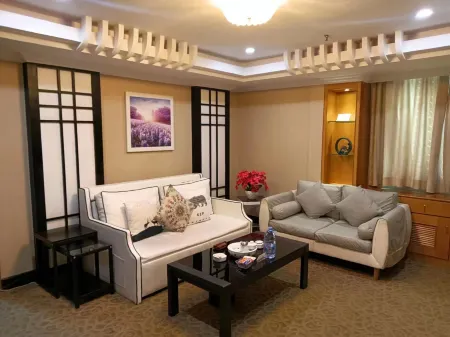 Strait Hotel Отели рядом с достопримечательностью «Chongwu Ancient Town»