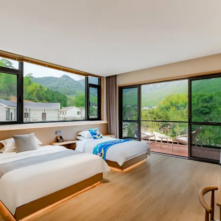Yunshanying B&B (Tianzhushan Scenic Area Branch)