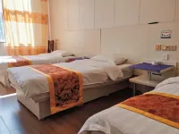 Longde Wankelong Hotel