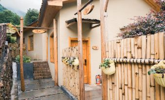 Lingxige Resort Hotel (Danxia Lingxi Forest Resort, Renhua, Shaoguan)