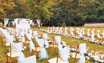 Lingxige Resort Hotel (Danxia Lingxi Forest Resort, Renhua, Shaoguan)