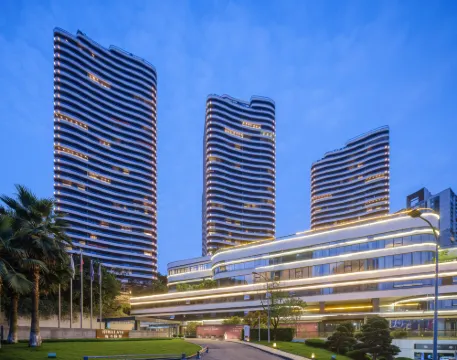 Ouchen International Administrative Mansion (Chongqing Nanbin Road Himalayan Branch)
