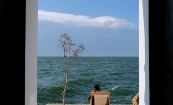 Erhai Shiguang Lake View Inn(Jinsuo Island)