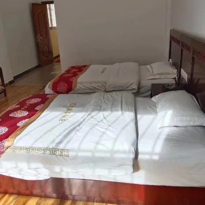 Shangri-La Sixiong Business Hotel Hotels near Balagezong Scenic Area