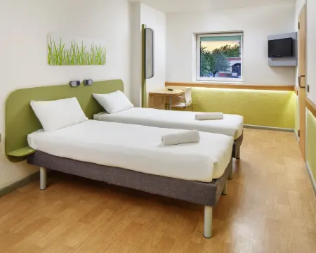 Ibis Budget Beaconsfield Hotels in Beaconsfield