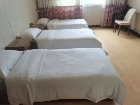 Weinan Qigege Hotel Отели в г. Вэйнань