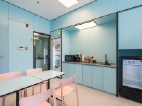 Haiyou Hotel (Fuyang Funing Bus Terminal) Hotels in Suining