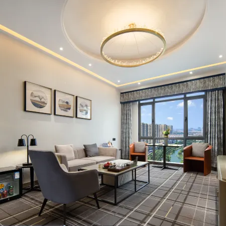 Shuiyi Carnival Hotel