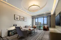 Shuiyi Carnival Hotel