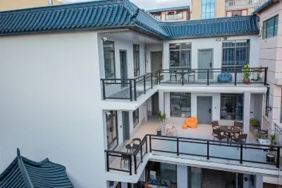 Hostels are also available in Meizhou Island
