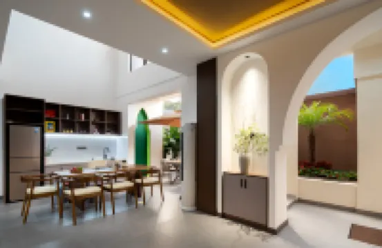 Huazhu Scenic View Boutique Stay (Mangshi Dai Ethnic Ancient Town Poshui Plaza)