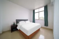 Baixuanyi Apartment (Dongyi Jewelry City)