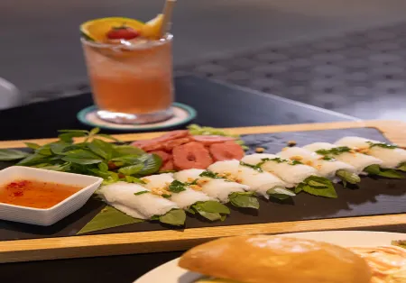 Tru By Hilton Can Tho Cai Khe Отели рядом с достопримечательностью «Cai Rang Floating Market»