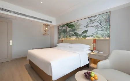 Vienna 3 Best Hotel (Xishuangbanna Menghai Meng Barak International Resort Jingguan Road) Отели рядом с достопримечательностью «Tea Character Square»