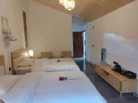 Huaxige Chinese Inn (Love Town)