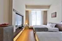 Mid-levels Hot Spring Home